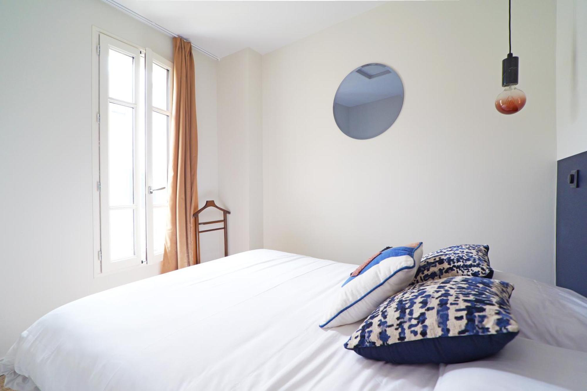 Adele, Bow-window Vue -appt 04 Appartement